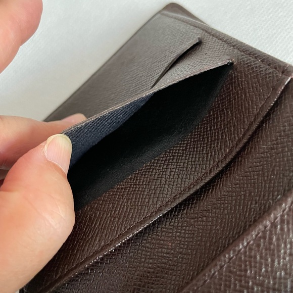Louis Vuitton damier ebene trifold wallet - Picture 14 of 15